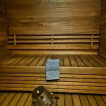 Easy Living Riverside In Arctic Circle 公寓