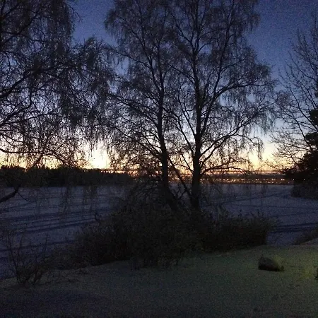 Easy Living Riverside In Arctic Circle Appartement